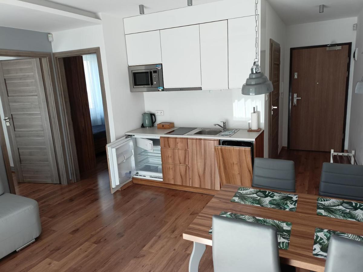 יאסטארניה Marina Plaza Apartamenty מראה חיצוני תמונה