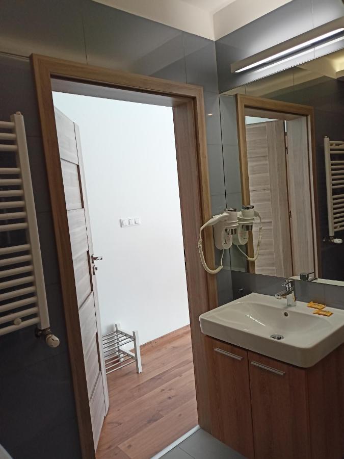 יאסטארניה Marina Plaza Apartamenty מראה חיצוני תמונה