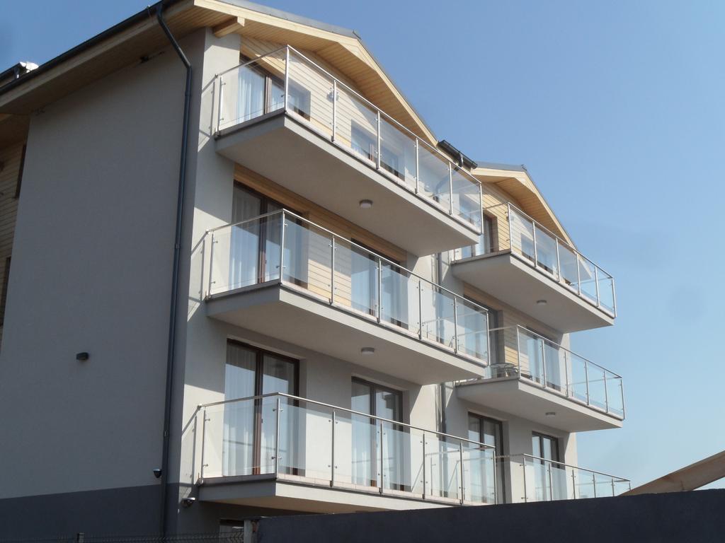 יאסטארניה Marina Plaza Apartamenty מראה חיצוני תמונה